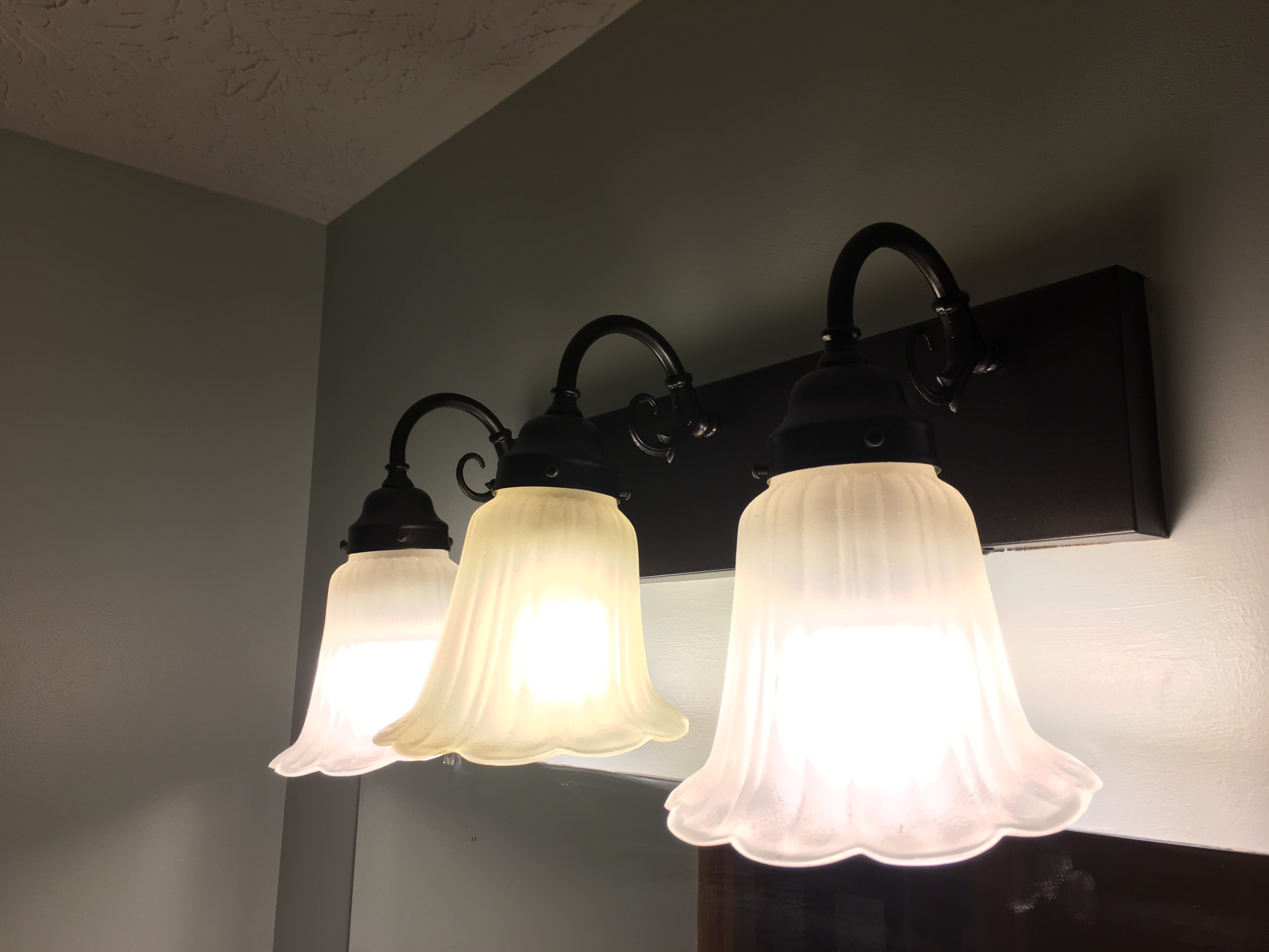 Spray Paint Light Fixture Upgrade Crochet It Creations